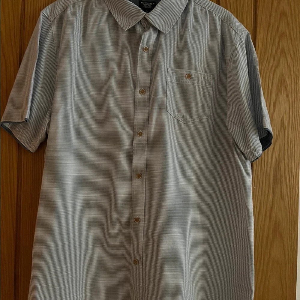 Men's Gray Short Sleeve Shirt